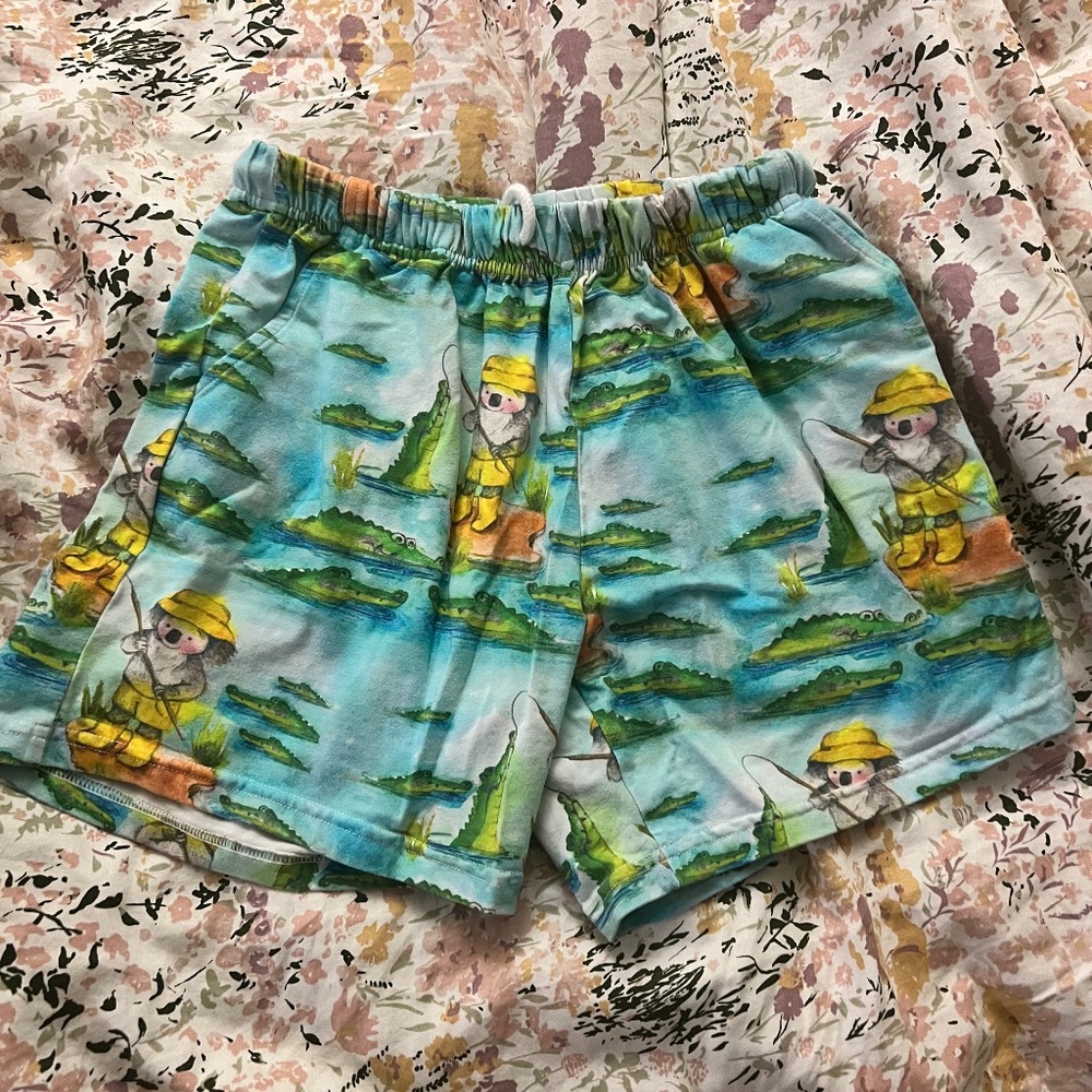 Cheeky chickadee Sz 8 shorts